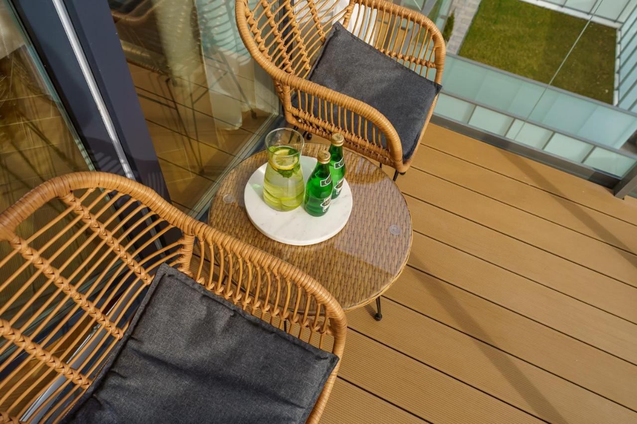 Sunnyway Apartment Устроне-Морске Экстерьер фото